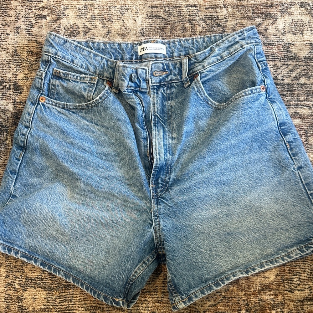 Zara Light Blue Women's Jean Shorts